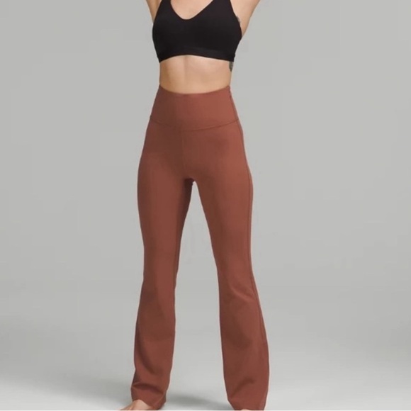 Lululemon Groove Pant High Rise Flare Nulu size 6
Ancient Copper - Picture 1 of 8